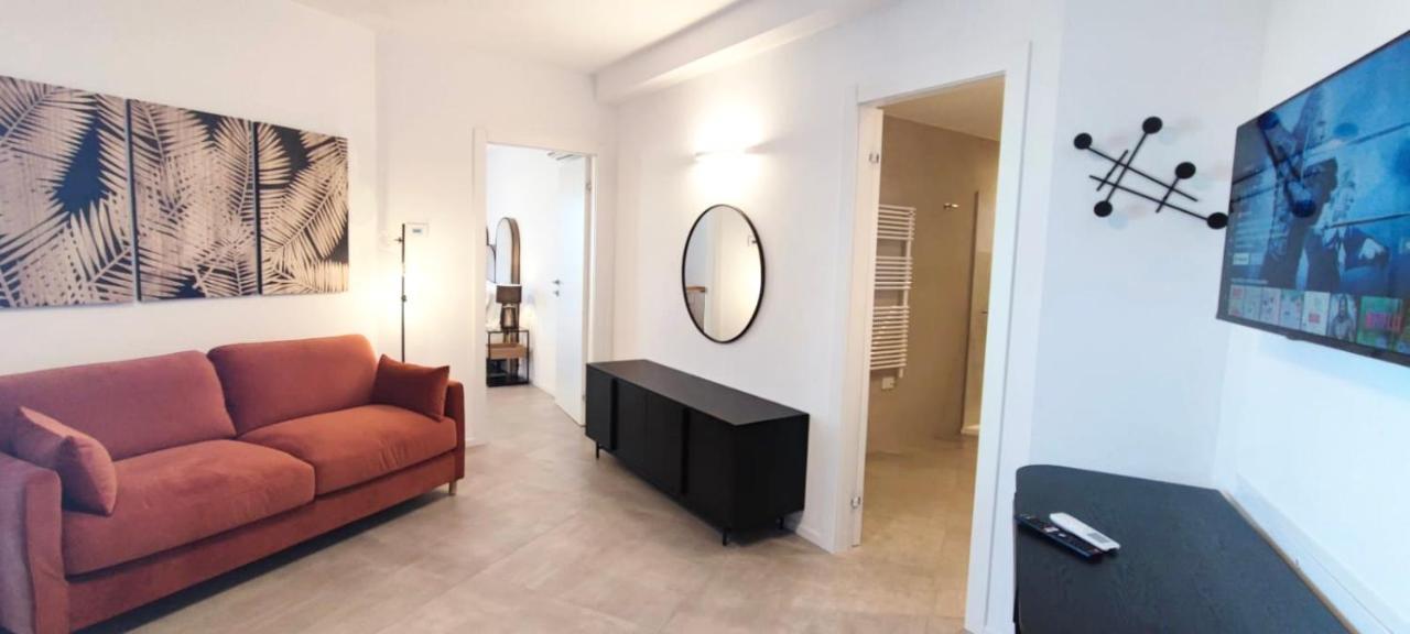Marisabella Suite Spa 5 Bari Exterior foto