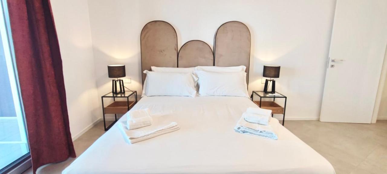 Marisabella Suite Spa 5 Bari Exterior foto